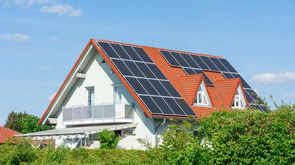 What types of solar panels are most efficient in 2026 – complete guide